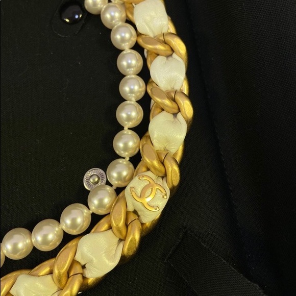 Super Rare Chanel pearl necklace - Picture 11 of 11